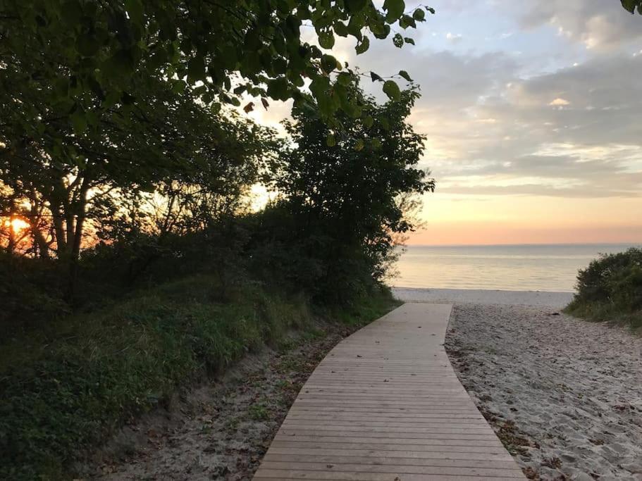 Stilvolles Reetdachhaus Coastline An Der Ostsee Грос Шванзе Екстер'єр фото